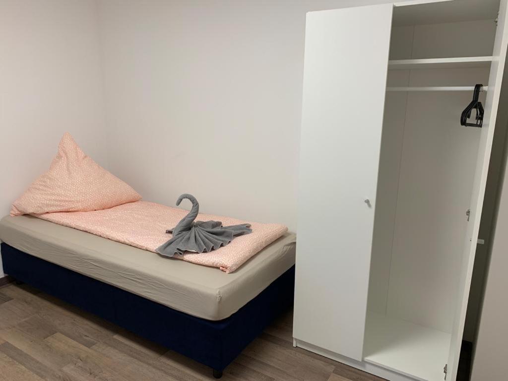 Lovely Share Apartment Aachener Weiher Кьолн Екстериор снимка